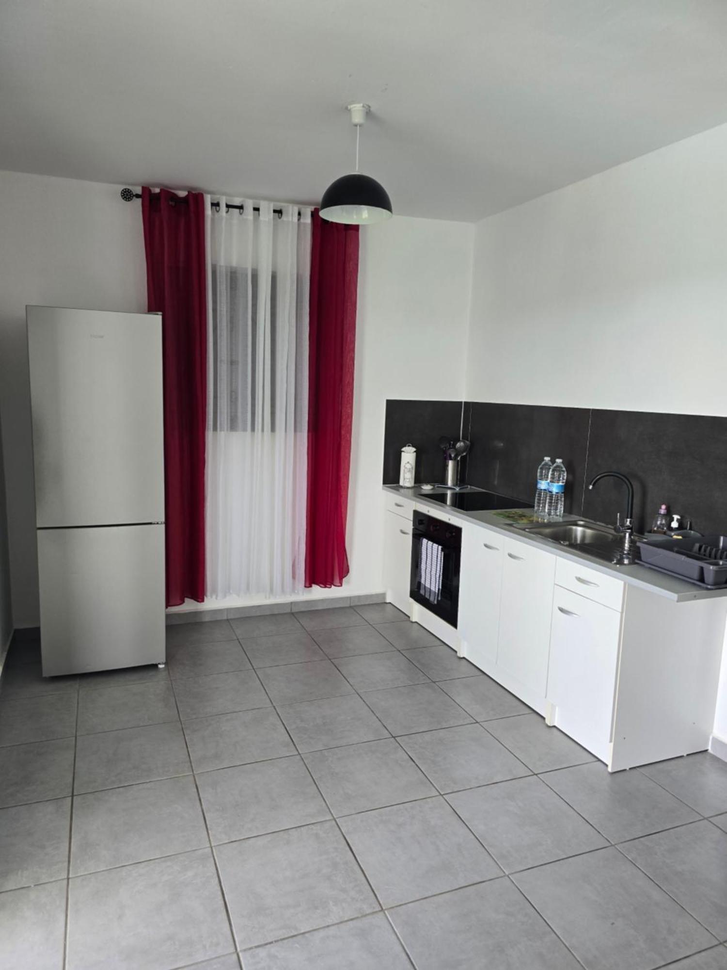 Maison Laurencia - Appartement De L'Etage Сент-Анн Экстерьер фото